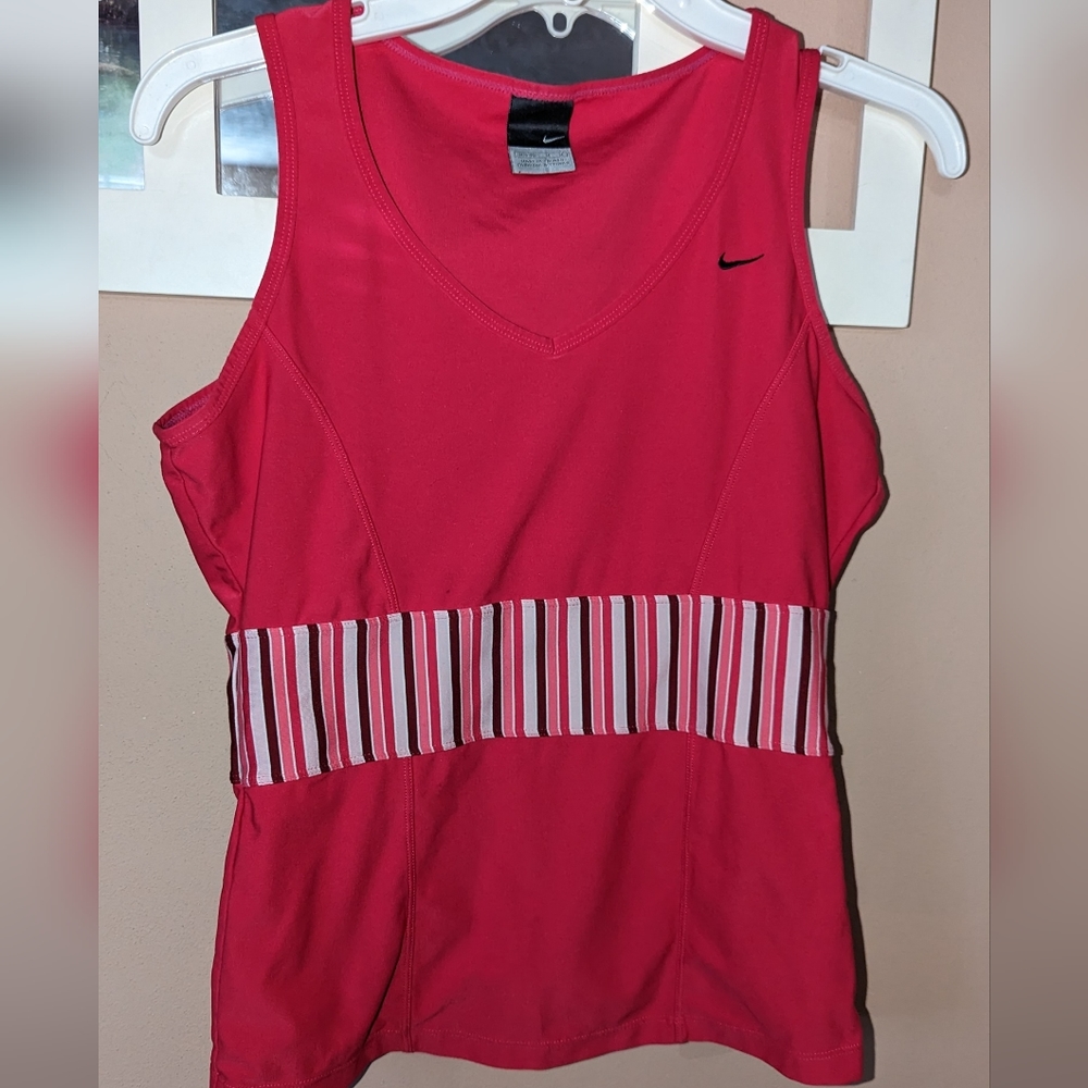 Nike Sleeveless Top